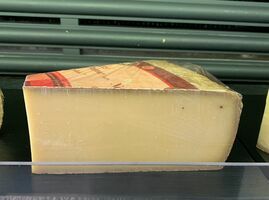 COMTE GRAND AFFINAGE 18 à 24 MOIS (environ 500g)