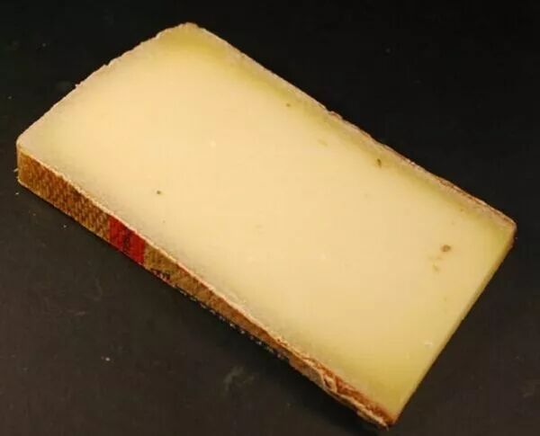 FRIBOURG D'ALPAGE OU GRUYERE SUISSE